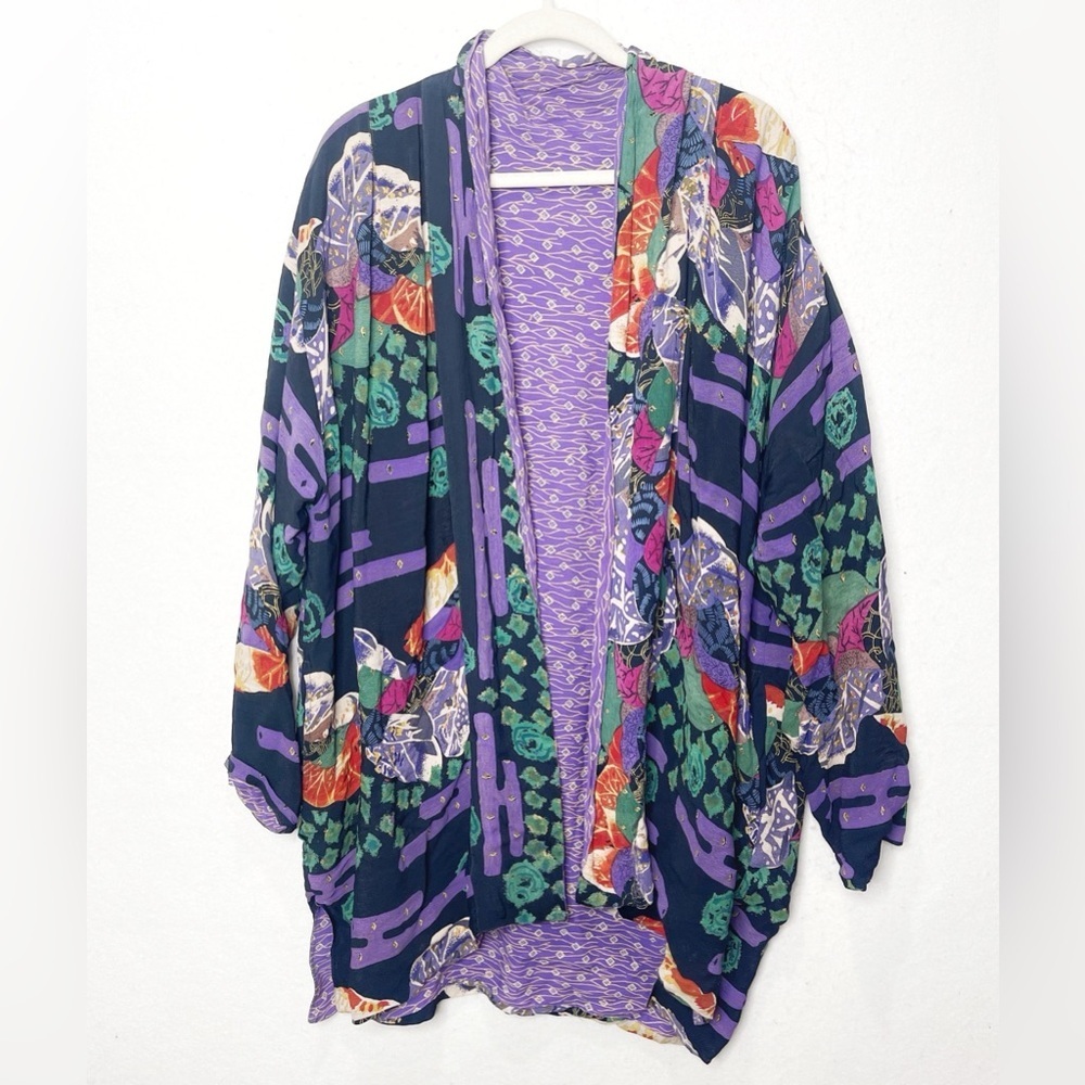 VTG M Polo Tsuru Rayon Kimono Women’s One Size Purple Black Floral Reversible - Picture 1 of 7